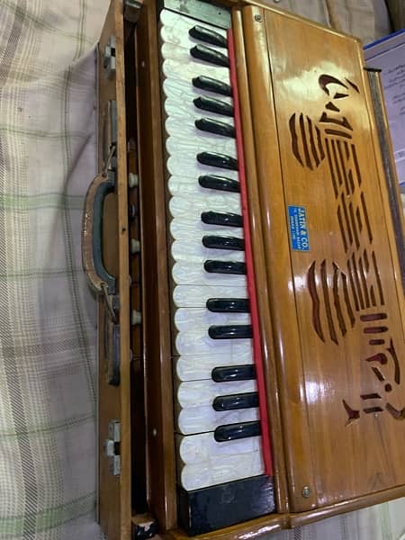 Wooden Harmonium of Jatin & Co 5