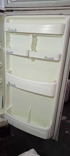 PEL refrigerator 4