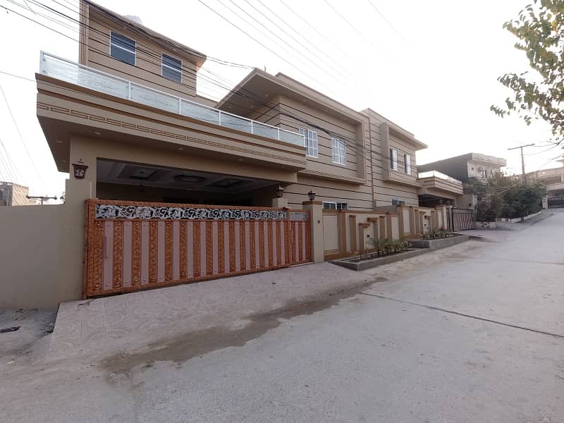 This Is Your Chance To Buy Corner House In Gulshan Abad Sector 3 4