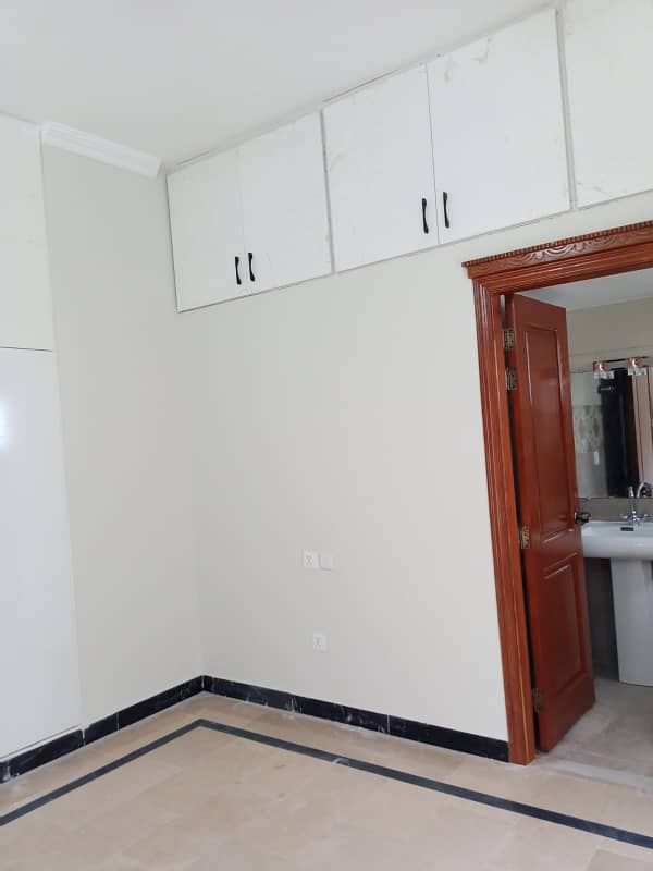 Upper Portion of 25x50 For Rent 5