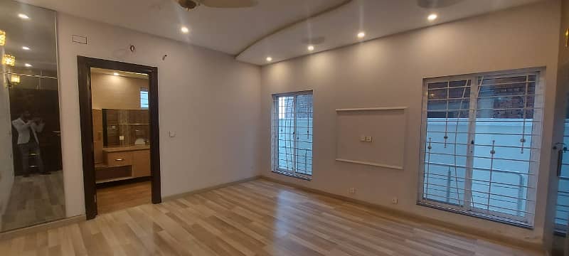 Excellent Modern Kanal Upper Portion on Best Price at Rent 0