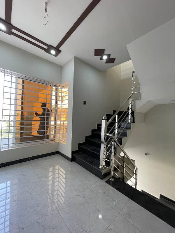 Cheapest Green Paradise| Multifaceted Elevation| Newcity Phase 2 Wah | 5 Marla house for sale 7