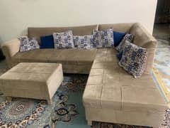 L shaped sofa set with one removable piece