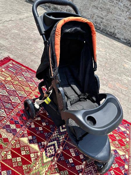 3 Wheels heavy duty imported stroller in brand new condition for sale 1