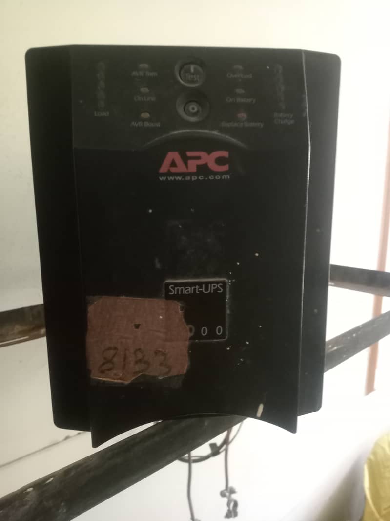 APC Ups 0