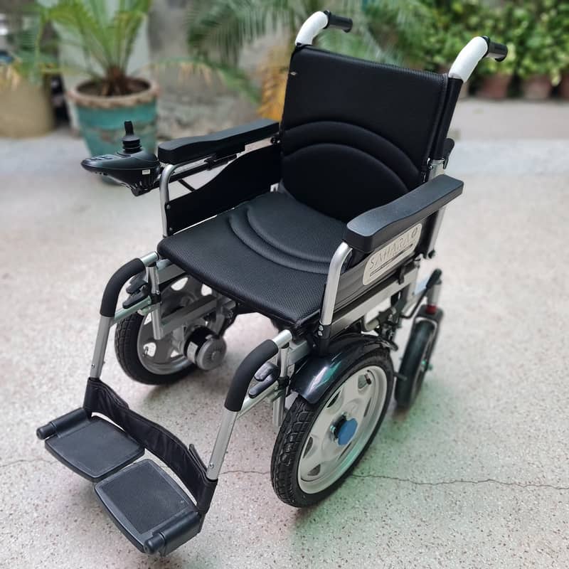 Just Like New! Comfortable Electric Wheelchair - Foldable 90U 2
