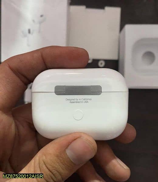 air pods 2nd generation color (white) 3