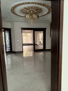 FAISAL TOWN SEVEN MARLA DOUBLE STORIES BEAUTIFUL TILE FLOORING HOUSE FOR SALE IDEAL LOCATION