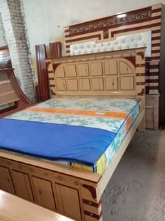 Fresh bed set in good Quality simple look