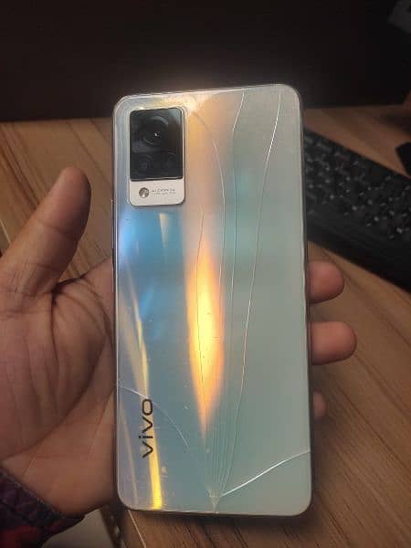 Vivo v21 complete box good condition 1