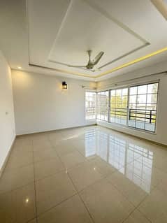 1 Kanal Brand New Luxury Upper Portion For Rent In Bahria Town Lahore