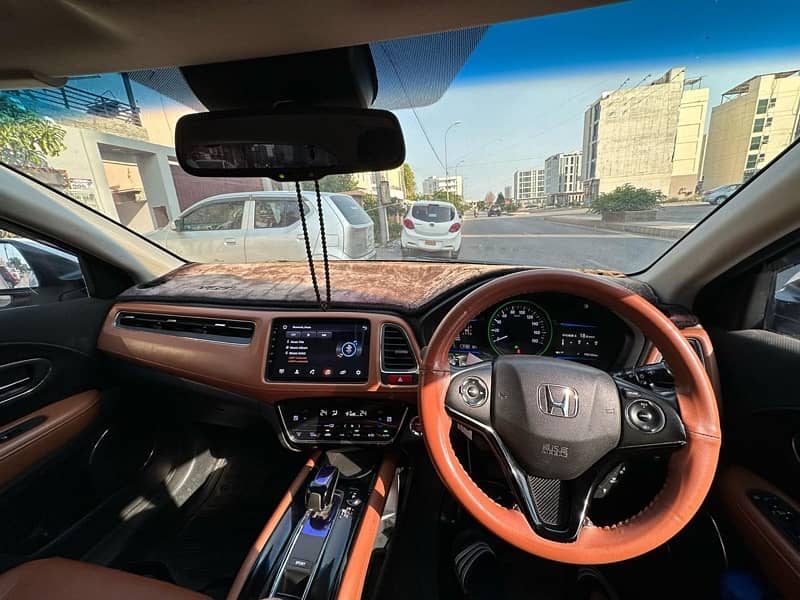 Honda Vezel 2015 4