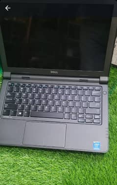 Dell Latitude 3160 Laptop Touch screen