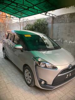 Toyota Sienta 2018 model 2023 import applied for lush condition