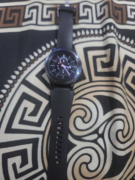 samsung gear s2 classic Model SM-R735S 1