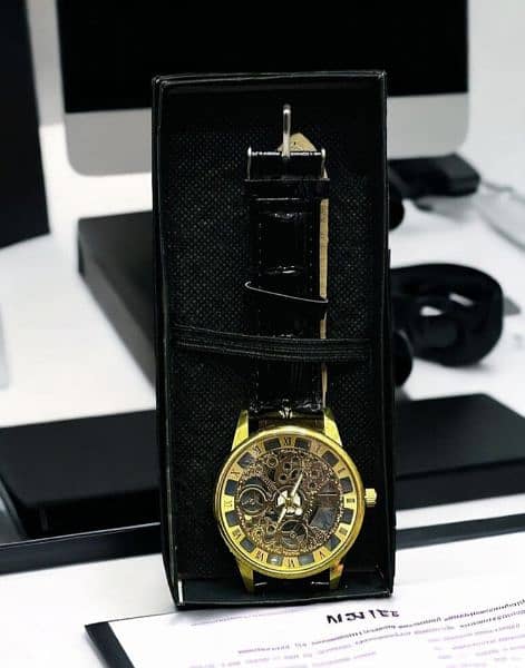 watch / watches / men's watch / women's watch / watch for sale 9