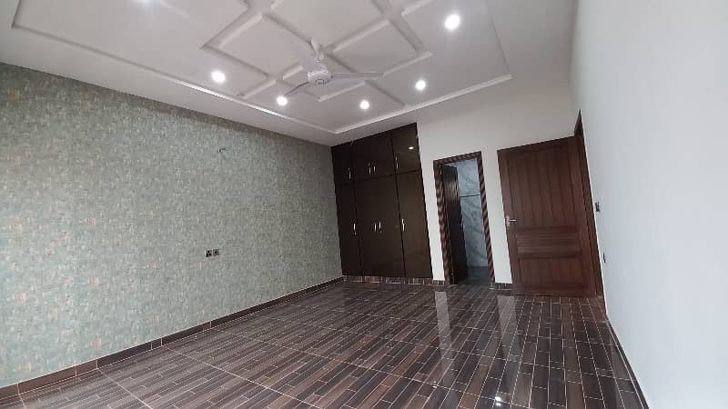 1 Kanal Spanish Villa Sect-H DHA Multan For Sale 27