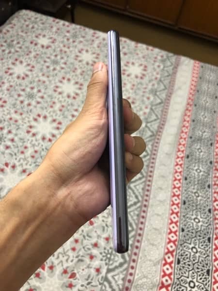 Samsung a52 8/128 with box 4