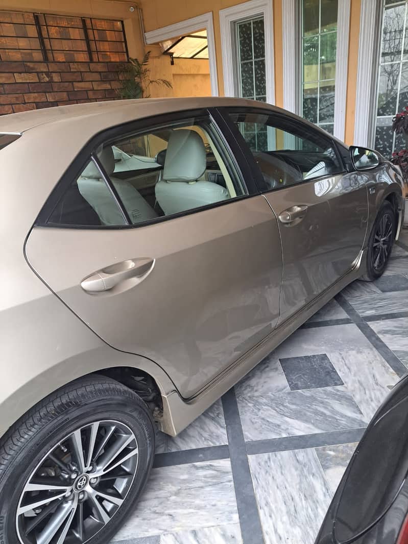 Toyota Corolla Altis Automatic 1.6 2018 3