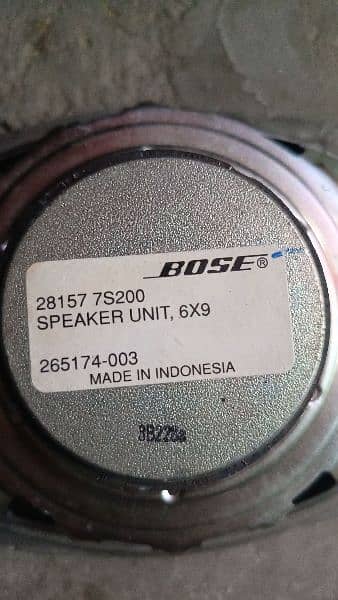 BOSE  FULL BASS SAPEKAR ORGNAL BOSE 1