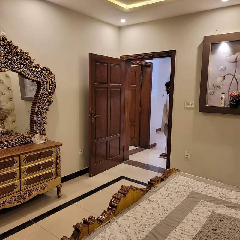 2 bedroom fully furnished apartment available for rent in Civic Center Bahria town phase 4 Rawalpindi. 4