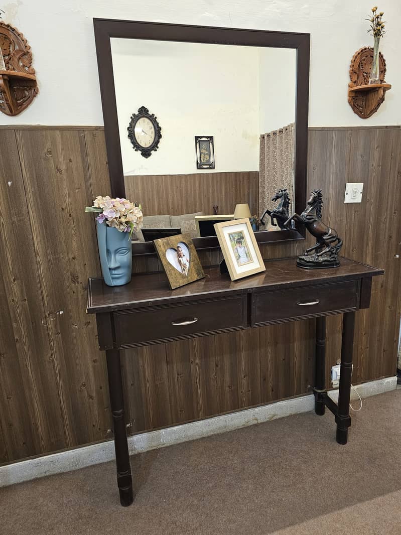 Console table with mirror 1