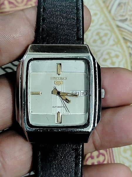 antique Old is Gold TV shape Seiko 5 vintage original Japan automatic 0