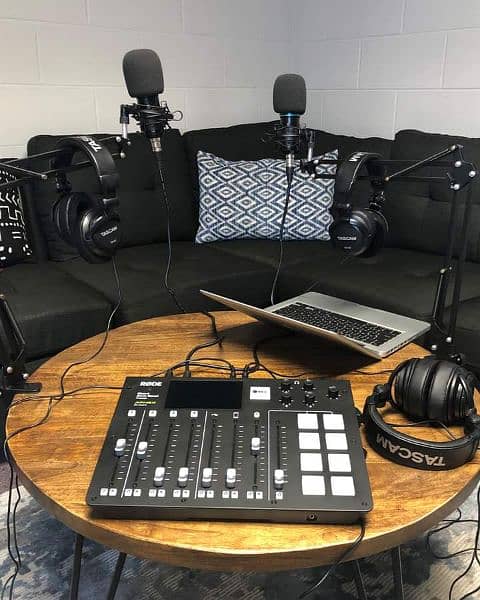 "Affordable Podcast Setup " 0