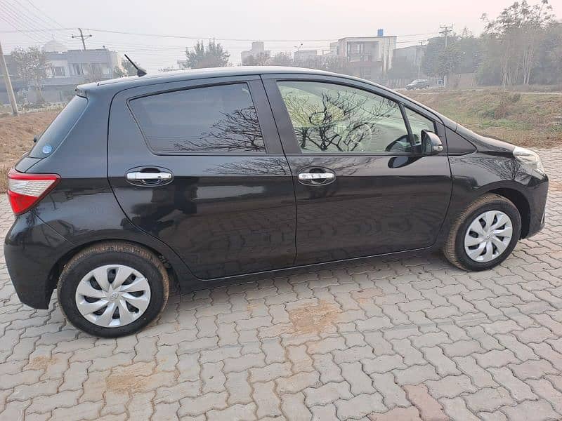 Toyota Vitz 2019 4