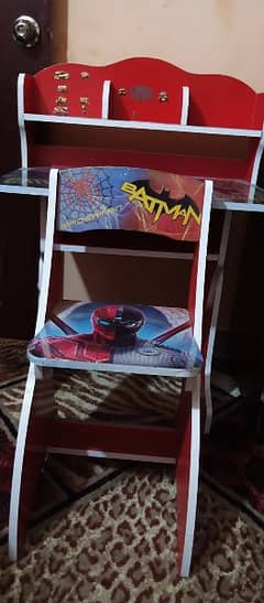 Spiderman table chair 0