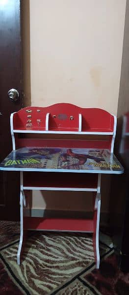 Spiderman table chair 3