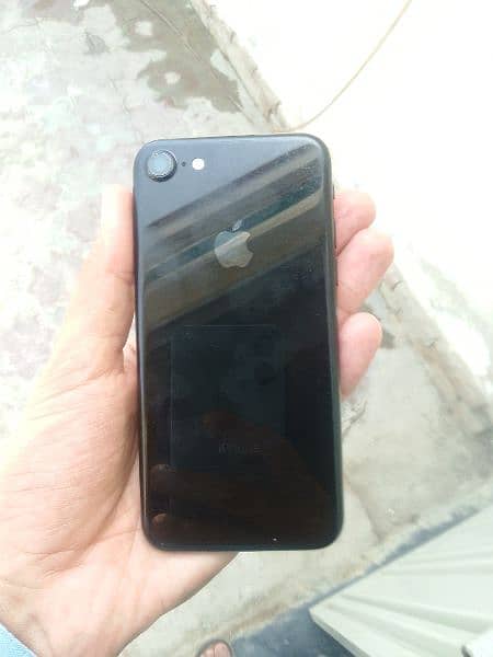 I phone 7 10. . 10 condition 128 gb pta approved 2