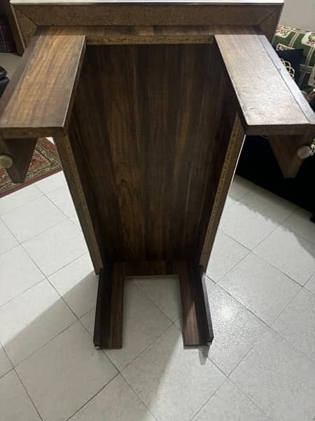 Brand new solid wooden table 2*4 foot size 3