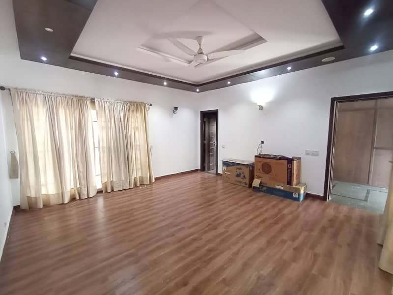 1 Kanal Upper Portion For rent in DHA 22