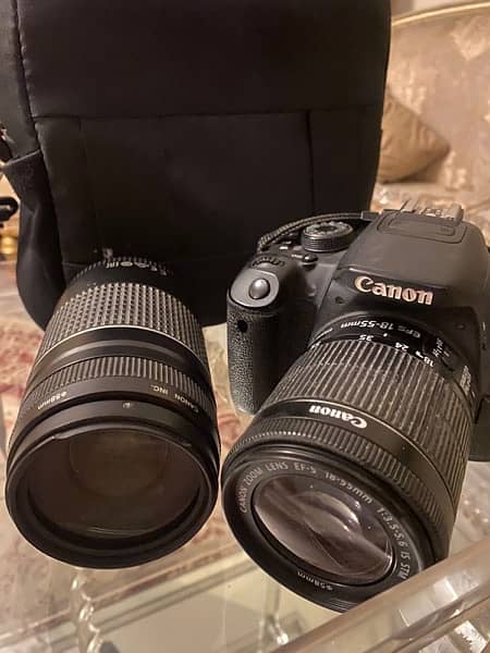 canon dslr 700D 1