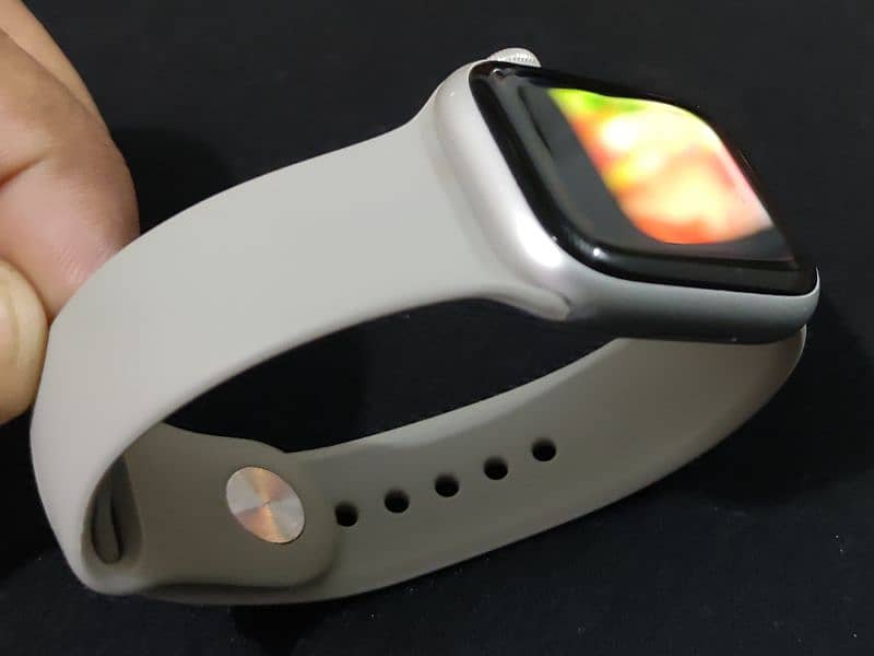 Apple Watch Series 8 41mm 99% Battery Health Newlike Condition - 786 7