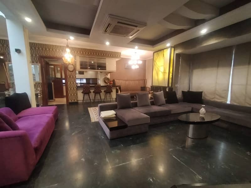 2 Kanal Fully Furnished Bungalow for Rent in DHA 17