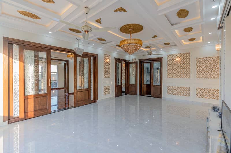 1 Kanal Modern Design Low Price Brand New Luxury Palace for sale 33