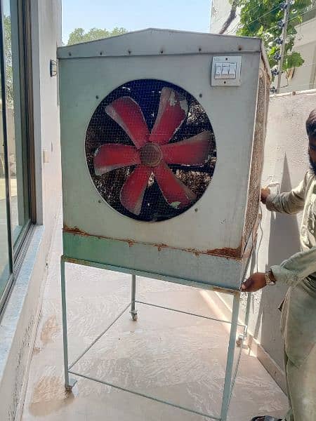 Lahori cooler with stand in good condition 0