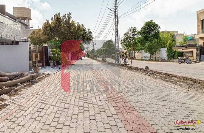 2 Knal plot for sale near wapda town at invester rate 2