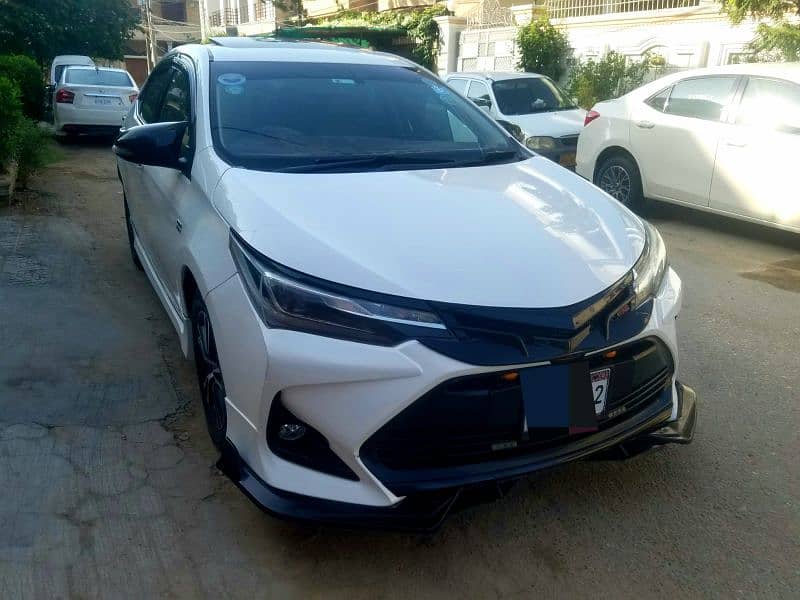 Toyota Altis Grande 2018 0