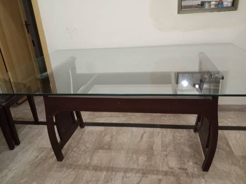 Dining table with stainless glass and six chairs 2