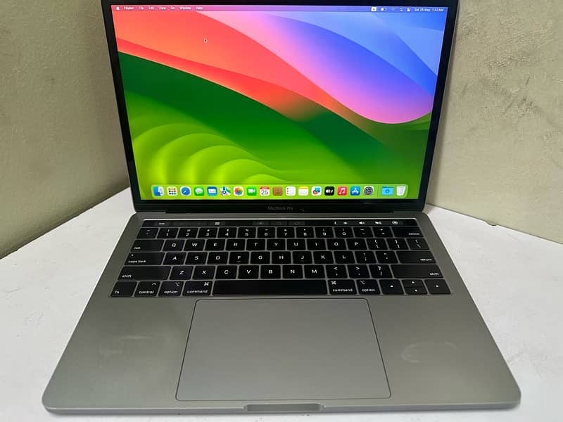 MacBook Pro 2019 i5 2