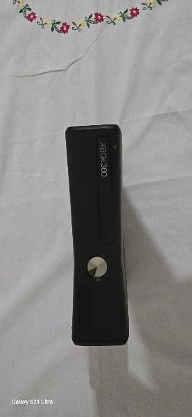 Xbox 360 Slim JailBreak With 350+ Games 0