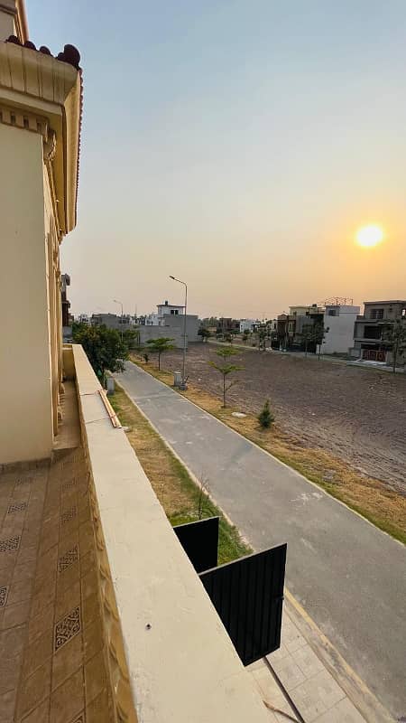 Spanish House for Sale in Parkview City, Lahore 6