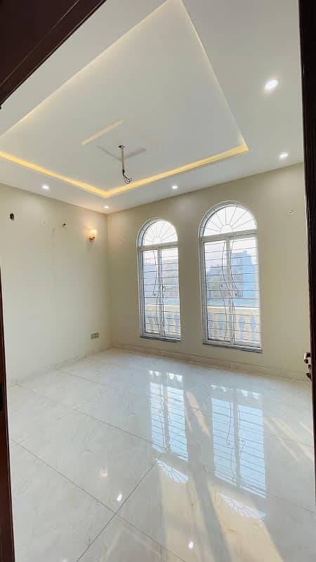 Spanish House for Sale in Parkview City, Lahore 19