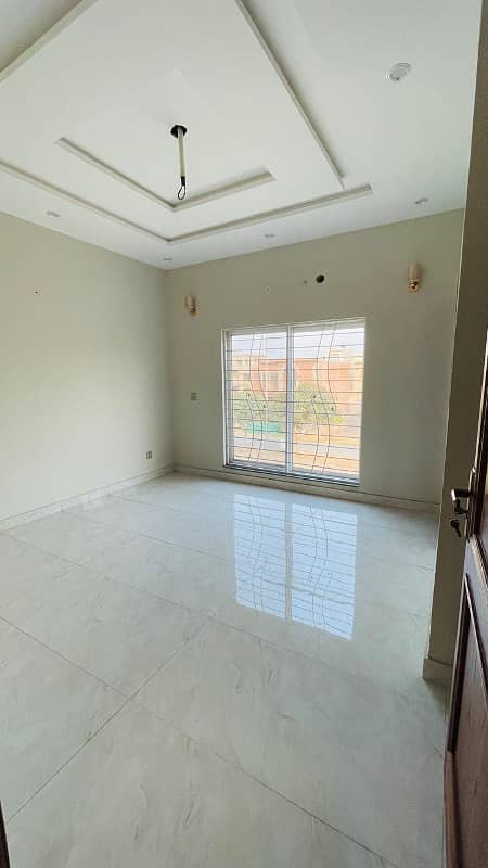 Spanish House for Sale in Parkview City, Lahore 20