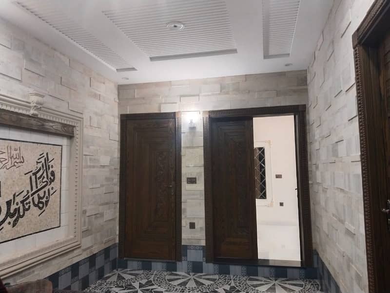 Highly-coveted 5 Marla House Is Available In Johar Town For sale 1