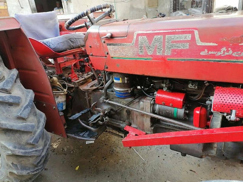 Tractor Massy fargosan 240 made in England 4