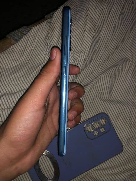 Samsung galaxy A32 10/9 condition with complete box 1